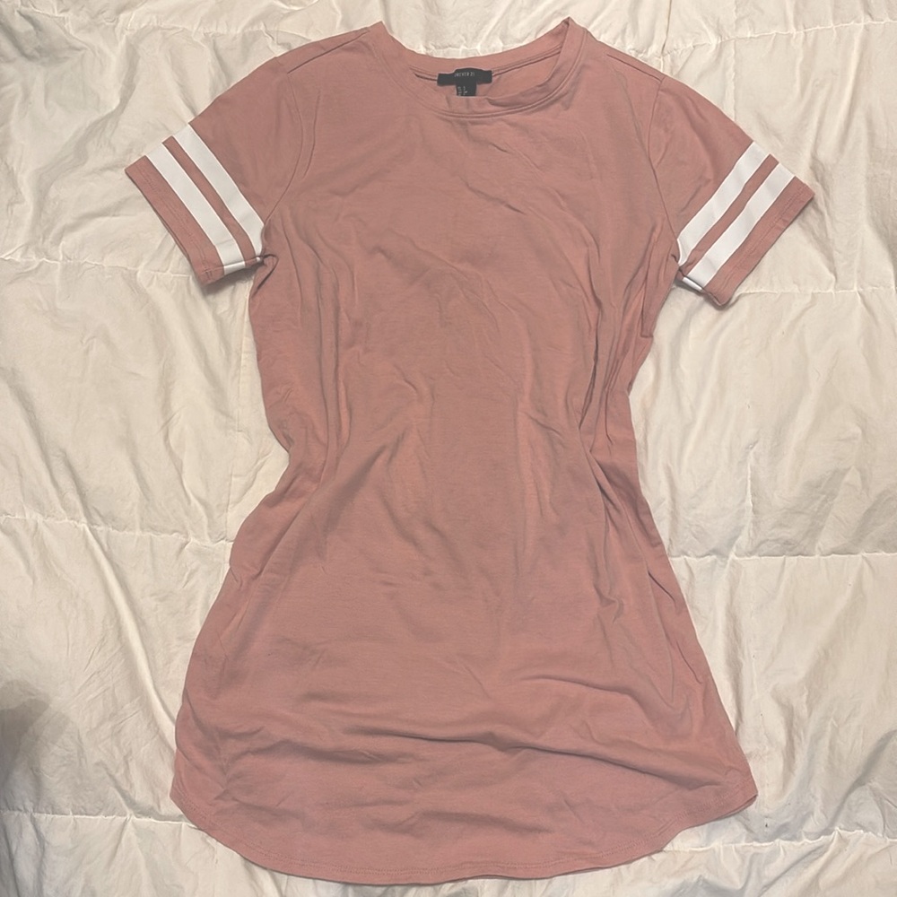 Forever 21 🩷 Light Pink Sporty Tee Shirt Dress